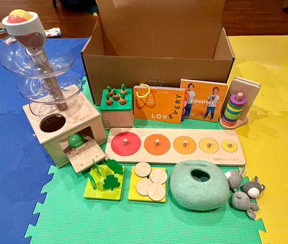 Lovevery - 'The Babbler' Play Kit