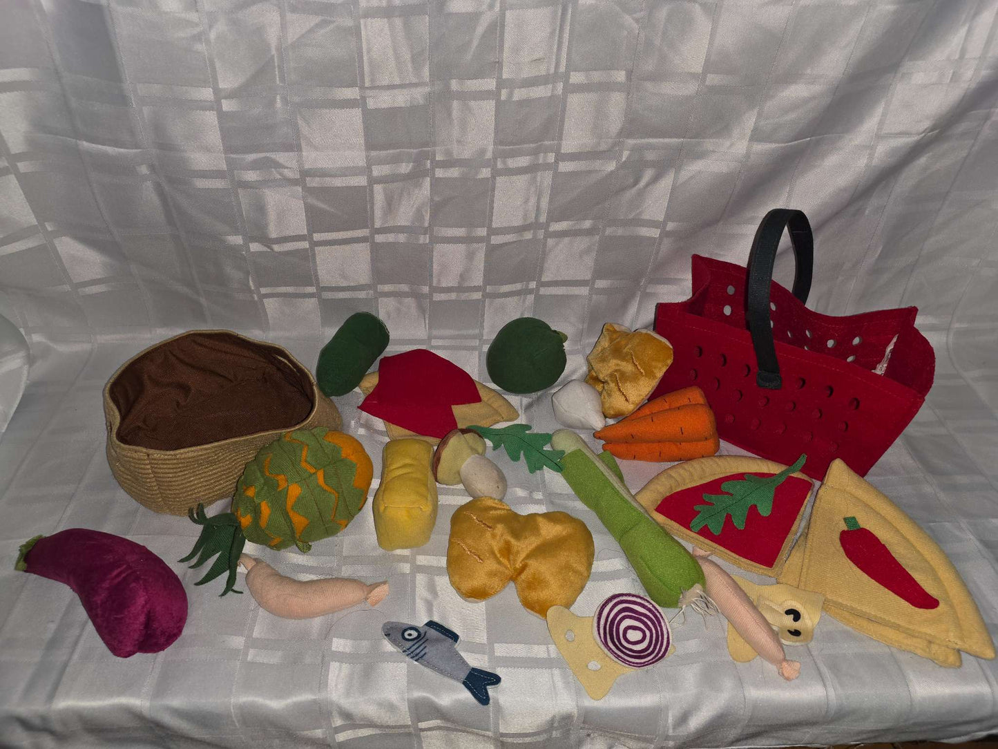 Plush play food