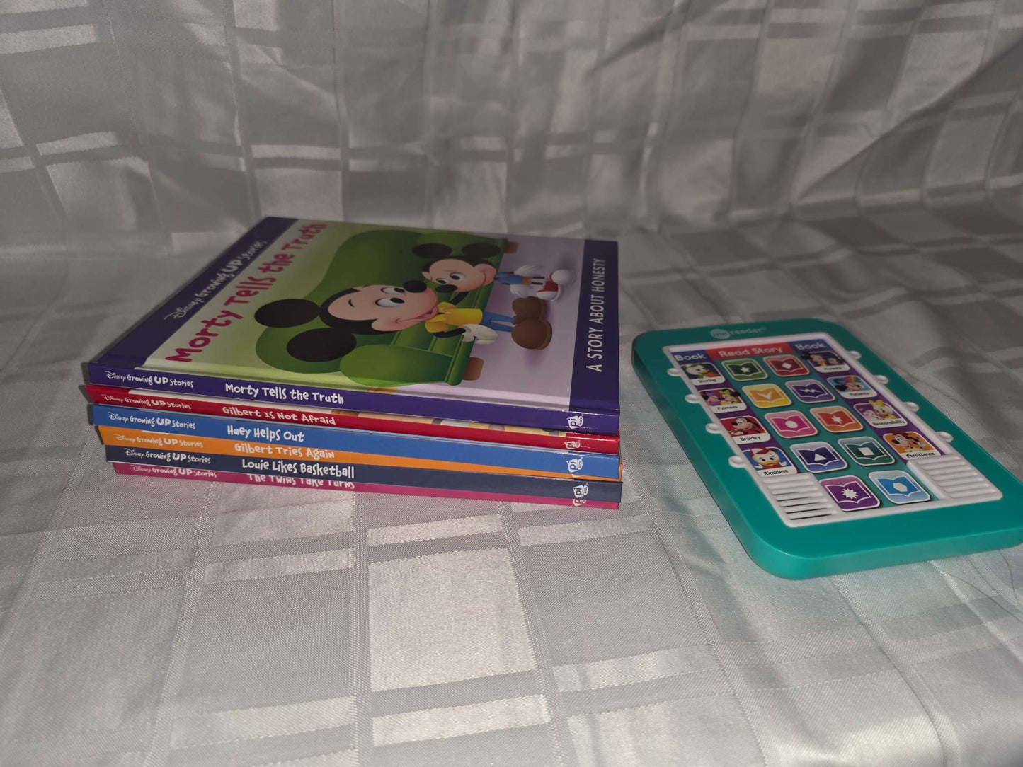DISNEY GROWING UP STORIES ME READER