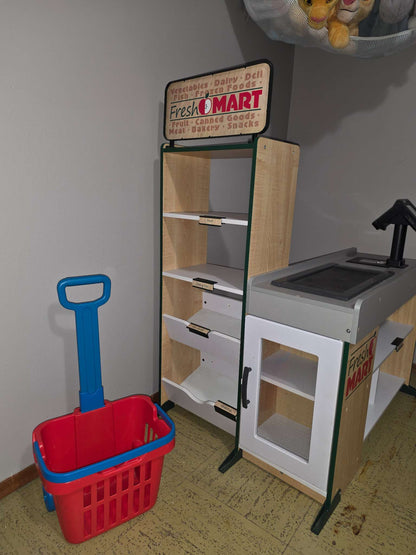 Fresh mart grocery store