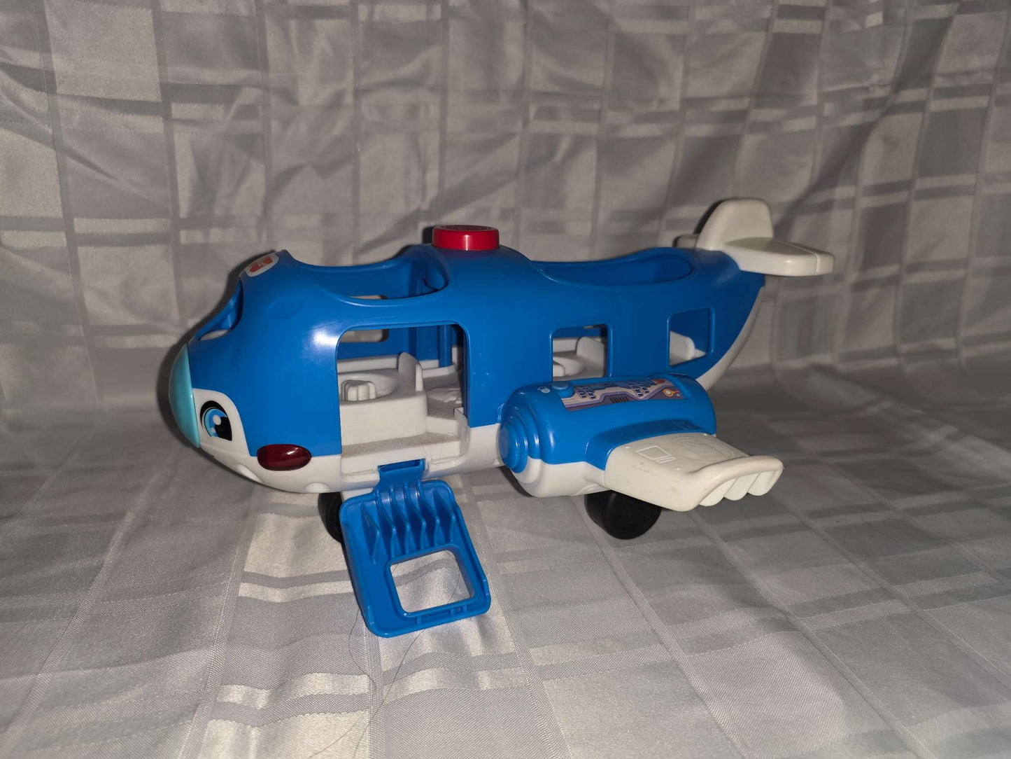 Toy plane