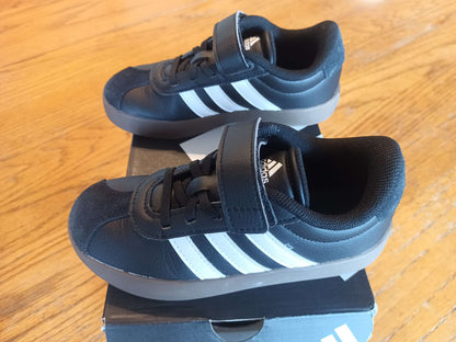 Adidas VL Court Sneakers - size 12, Shoes 12 (Toddler:2-4yr)