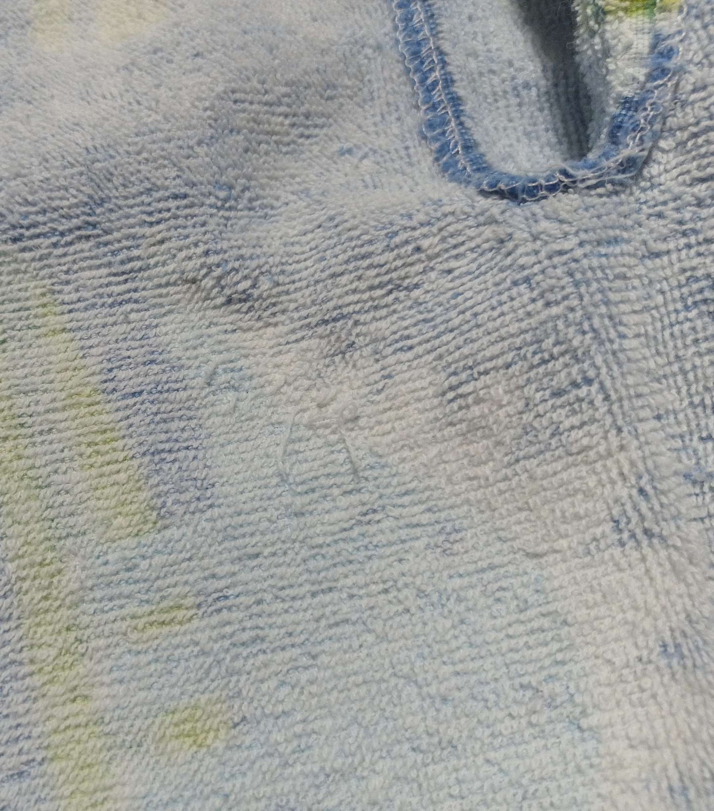 Wonder Co Surfing Dinosaurs Hooded Towels - Toddler Size