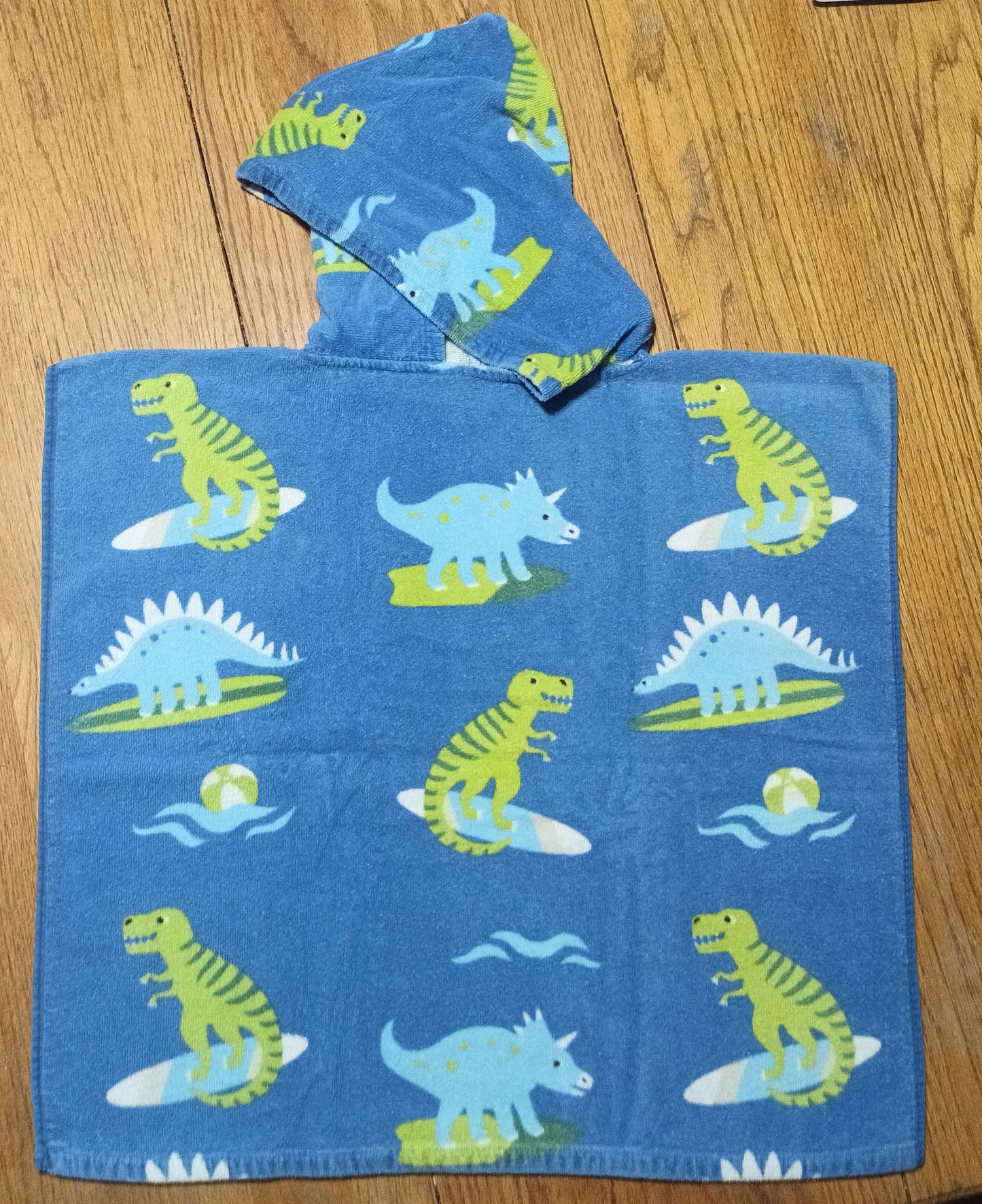 Wonder Co Surfing Dinosaurs Hooded Towels - Toddler Size
