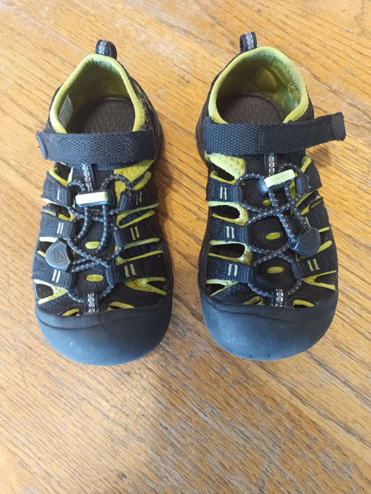Keen Newport Sandals - toddler size 12, Shoes 12 (Toddler:2-4yr)