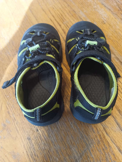 Keen Newport Sandals - toddler size 12, Shoes 12 (Toddler:2-4yr)