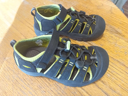 Keen Newport Sandals - toddler size 12, Shoes 12 (Toddler:2-4yr)