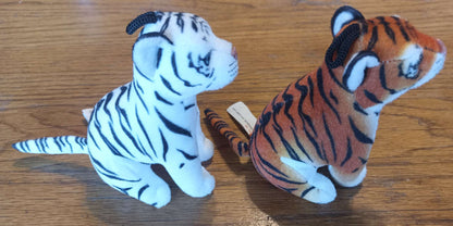Wild Republic White and Orange Tigers
