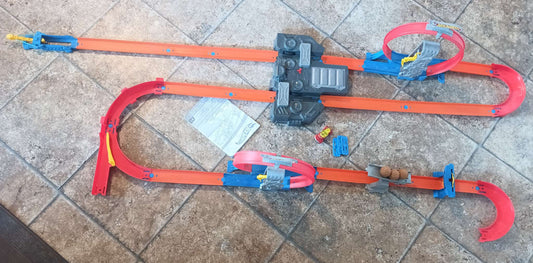 Hot Wheels Track Builder Workshop Set