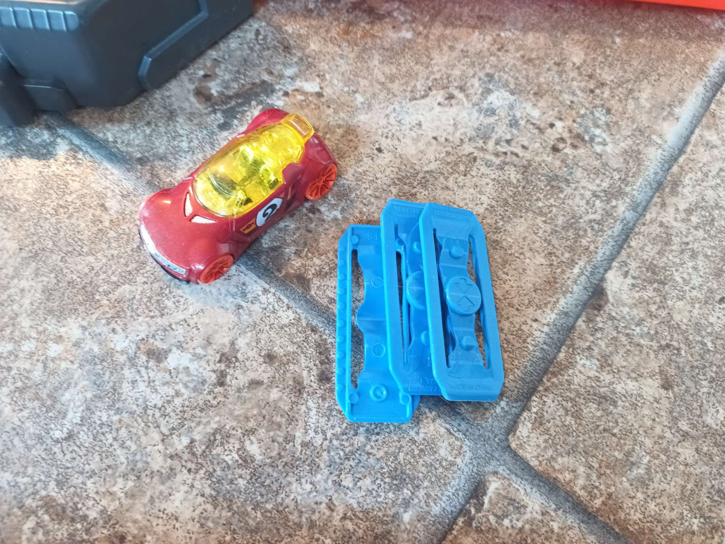 Hot Wheels Track Builder Workshop Set