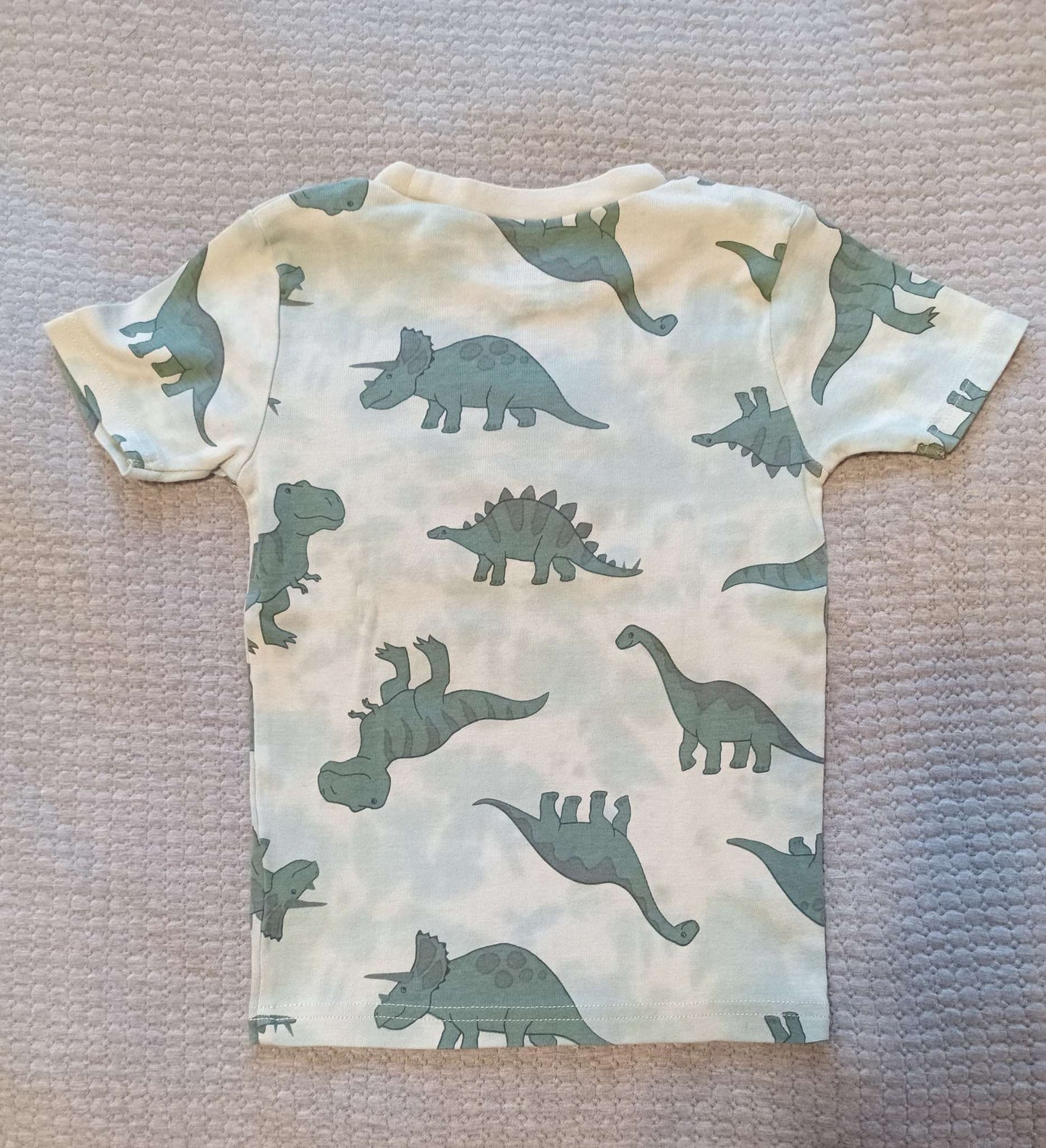 Carter's PJ's - size 6, Kids 6/6X