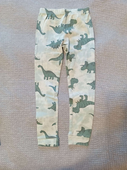 Carter's PJ's - size 6, Kids 6/6X