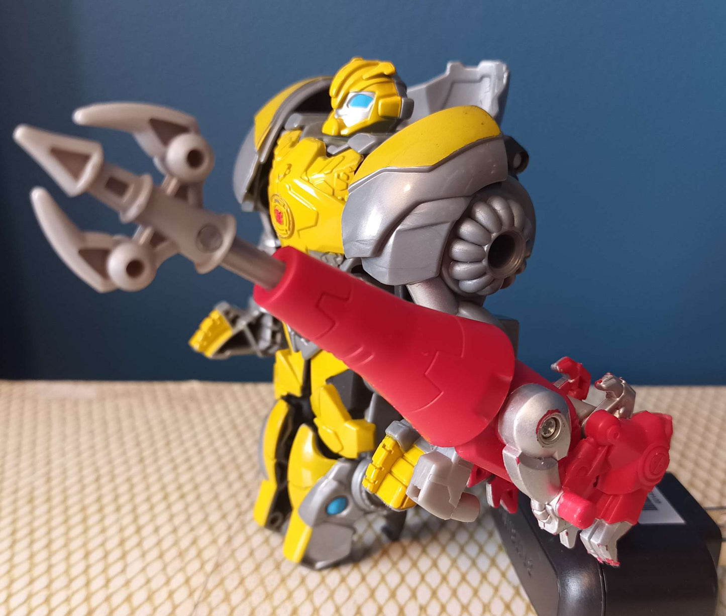 Transformers Rescue Bots - Bumblee Dinosaur