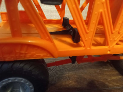 Hot Wheels - Monster Truck Hauler Carrier