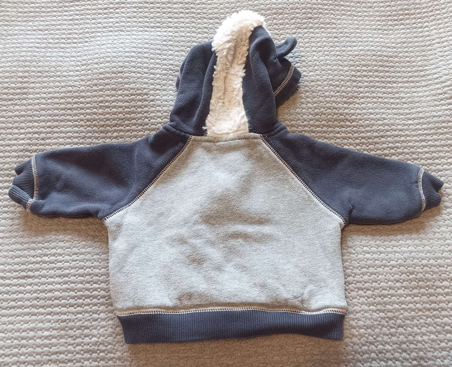 Gymboree Boys Hoodie - size 3-6 months, Kids 6 Month (3-6M)