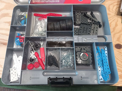 Meccano Championship Race Car - 27in1 Build Set #19205