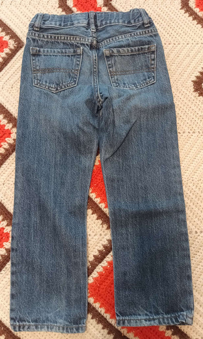 Children's Place & Oshkosh Boys Straight Leg Jeans - size 5R, Kids 5/5T