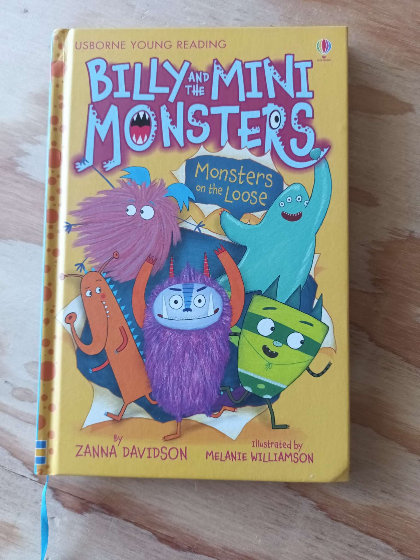 Usborne - Billy and he Mini Monsters, Monsters on the Loose