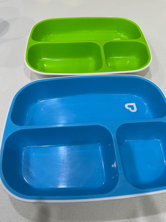 Feeding plates