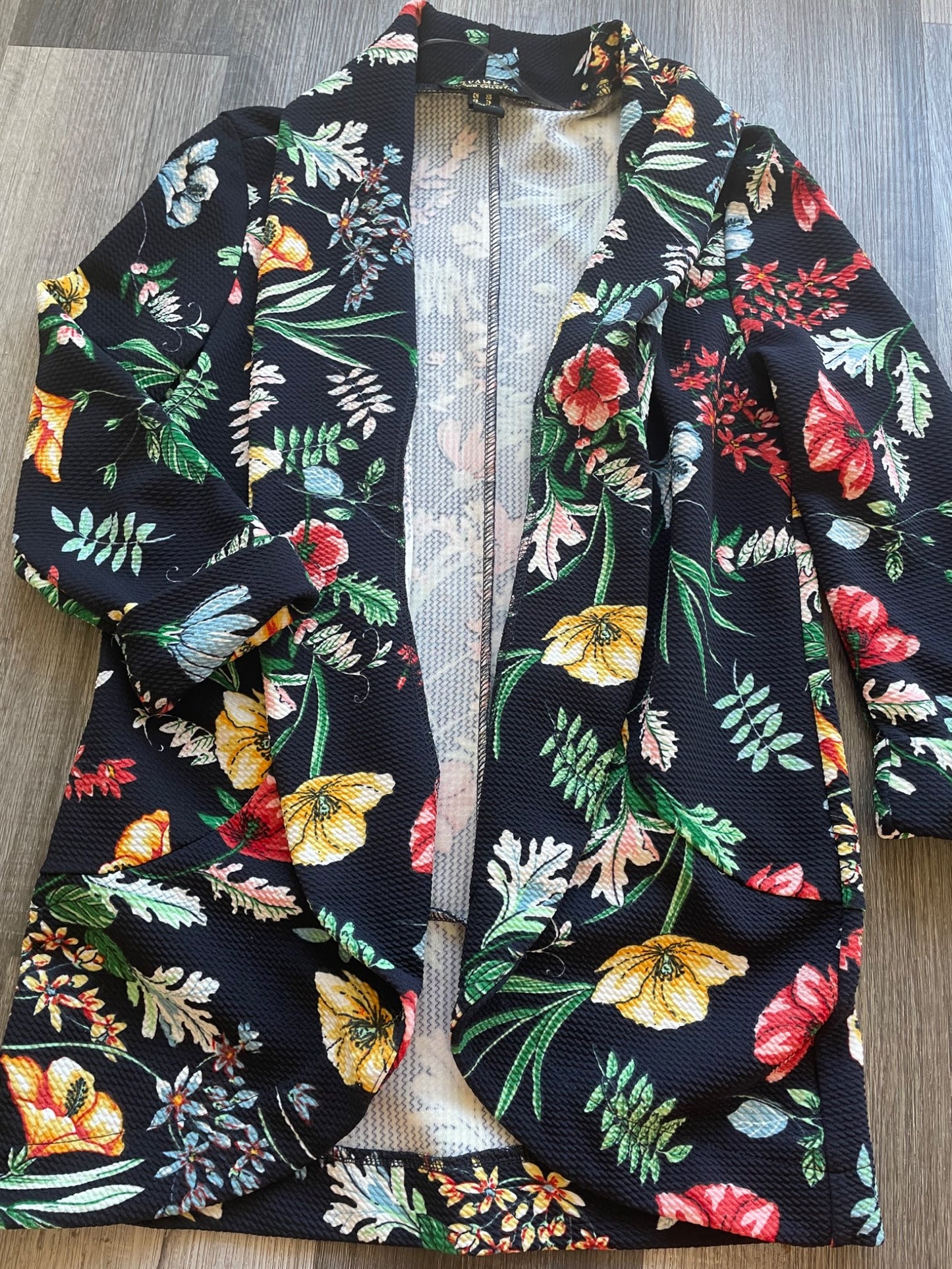 Girls skirt n shrug, Kids 14