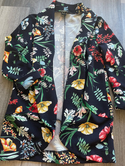 Girls skirt n shrug, Kids 14