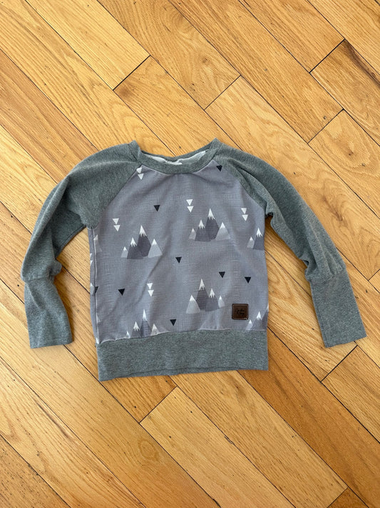 Grow With Me Crewneck (Size 1-3years), Kids 3T