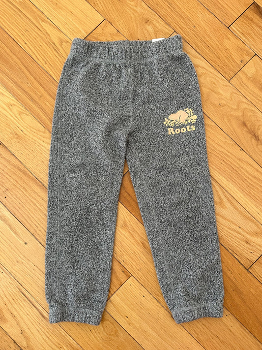 Roots Sweatpants (Size 4T), Retail price $40, Kids 4/4T