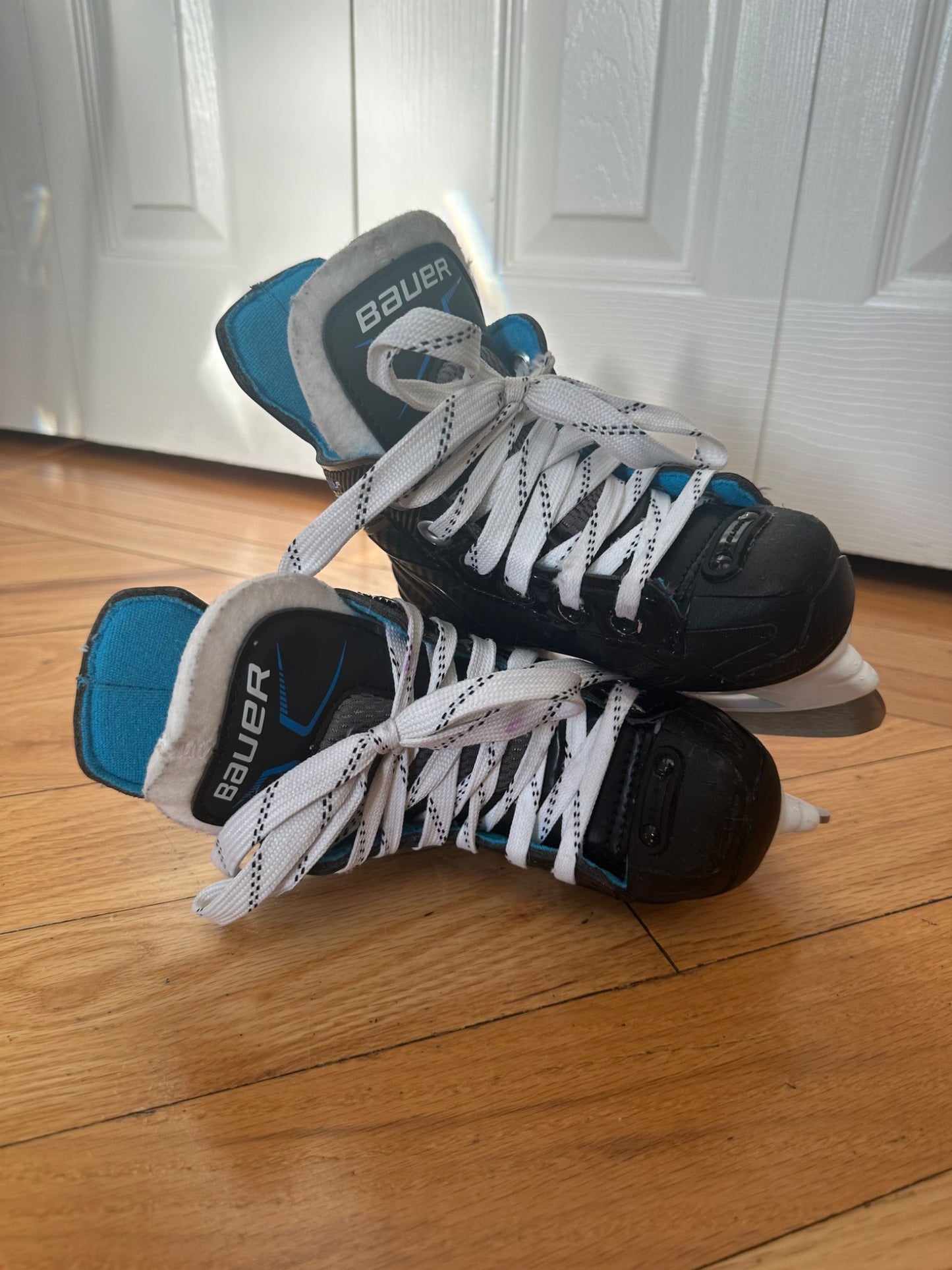 Bauer Hockey Skates (Size Y7), Retail Price $70, Shoes 7.5 (Toddler:2-4yr)