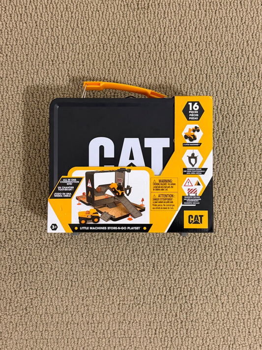 CAT Store and Go Playset