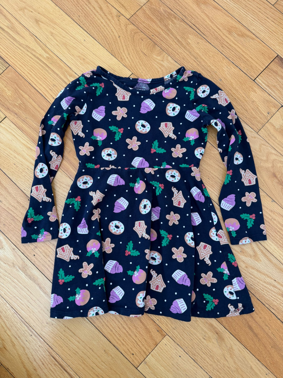 Winter Theme Dress (Size xs, 4/5), Kids 4/4T