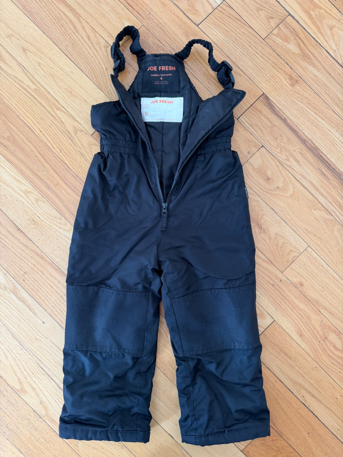 Jacket and Snowpants (Size 4), Kids 4/4T