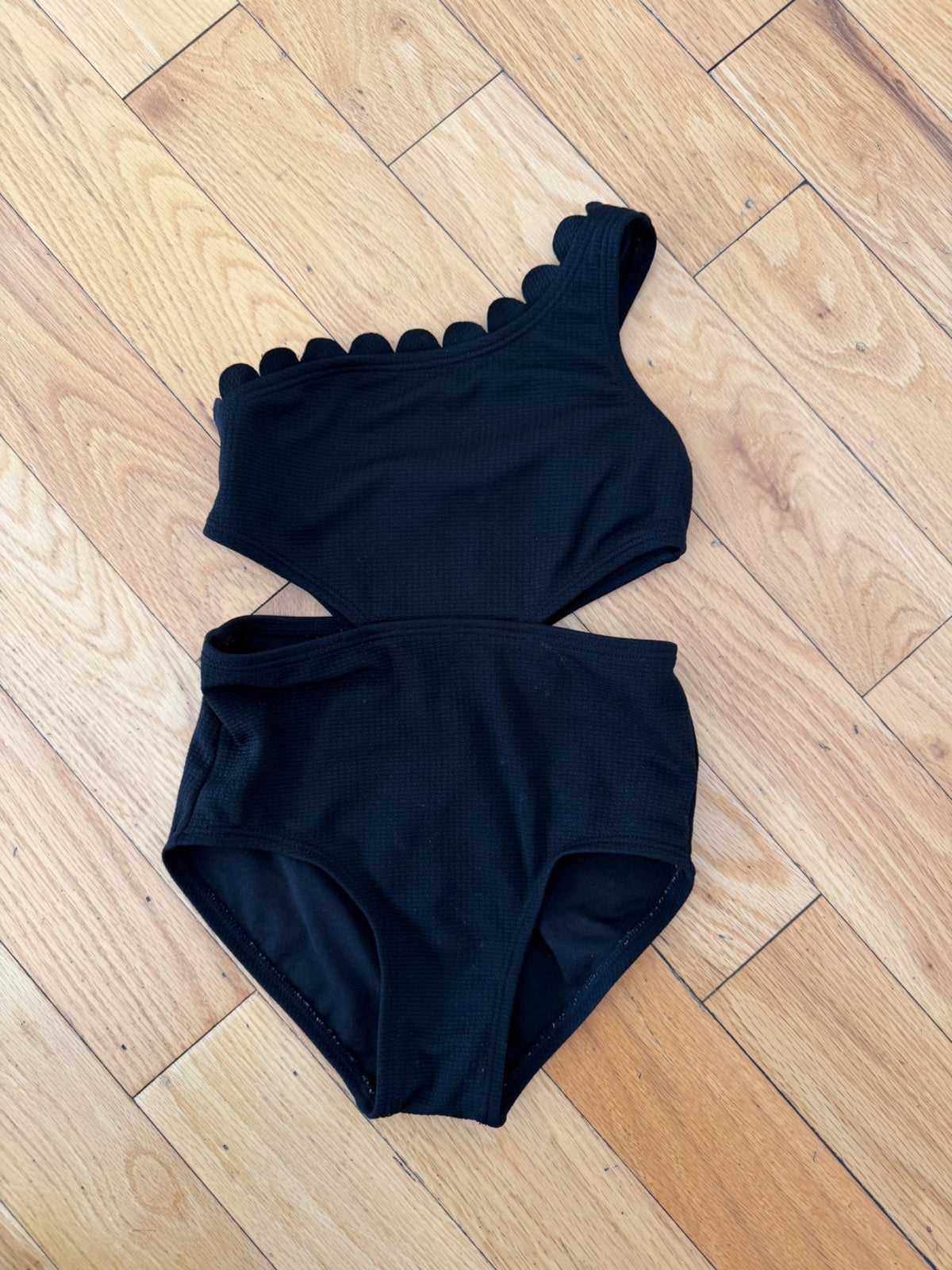 One Shoulder Swimsuit (Size xs 4/5), Kids 4/4T