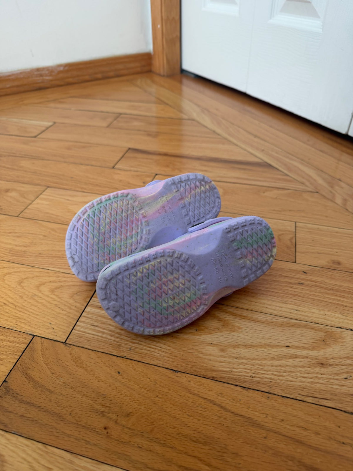 Purple Crocs (Size 10/11), Shoes 10.5 (Toddler:2-4yr)