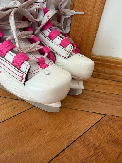 Pink/White Bauer Skates (Retail Price $75), Shoes 9 (Toddler:2-4yr)