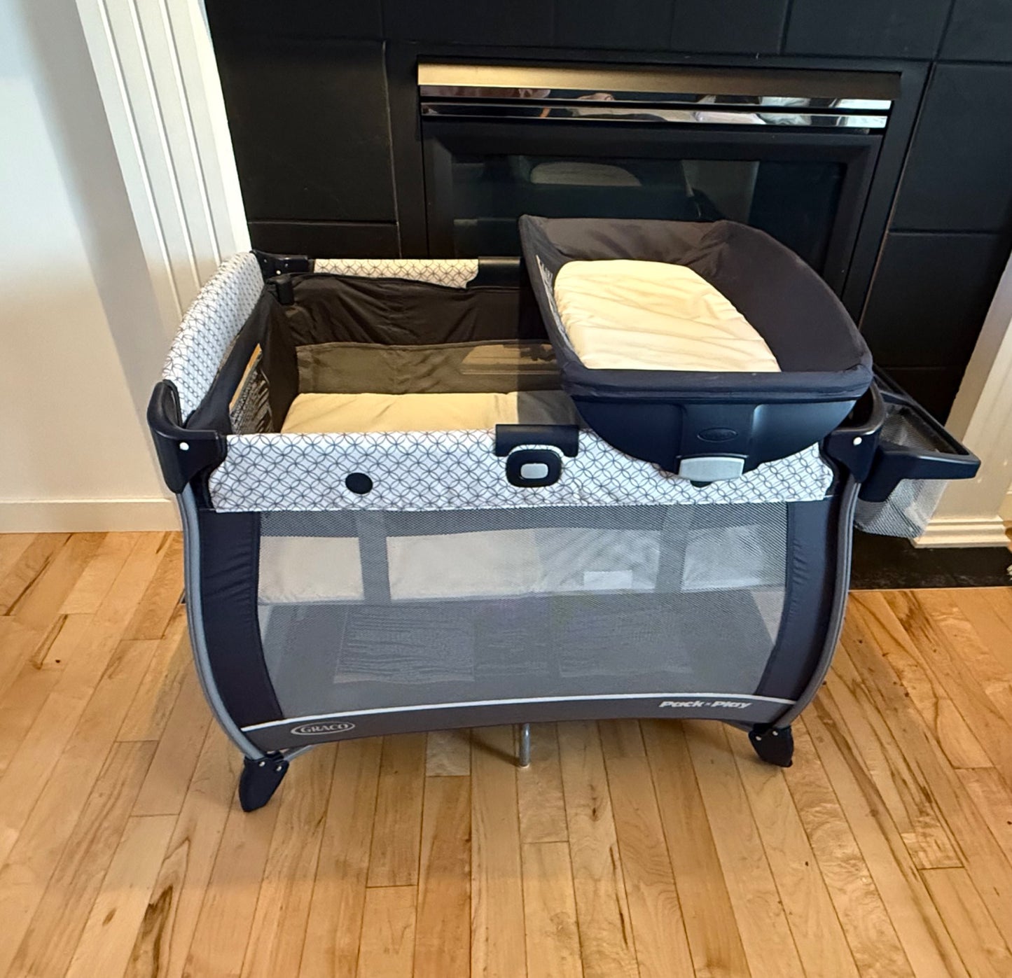 Graco Pack n’ Play Quick Connect