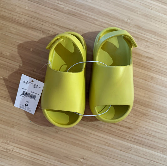 Rise Little Earthlings Green Sandals , Shoes 10 (Toddler:2-4yr)