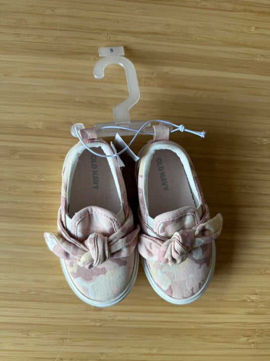 Pink Camo Slip On Shoes, Shoes 5 (Walkers:12-24 mth)
