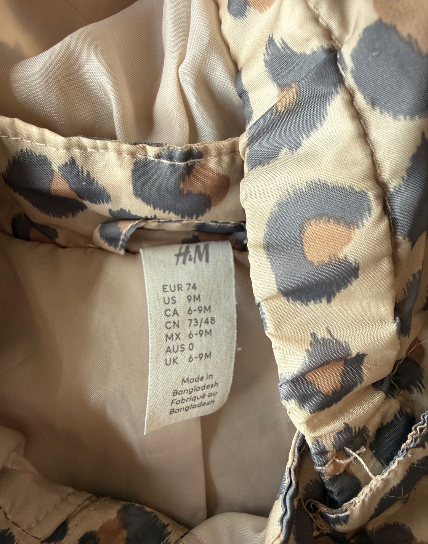 H&M Leopard Print Windbreaker, Kids 9 Month (6-9M)