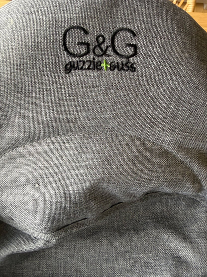 Guzzie+Guss Perch High Chair