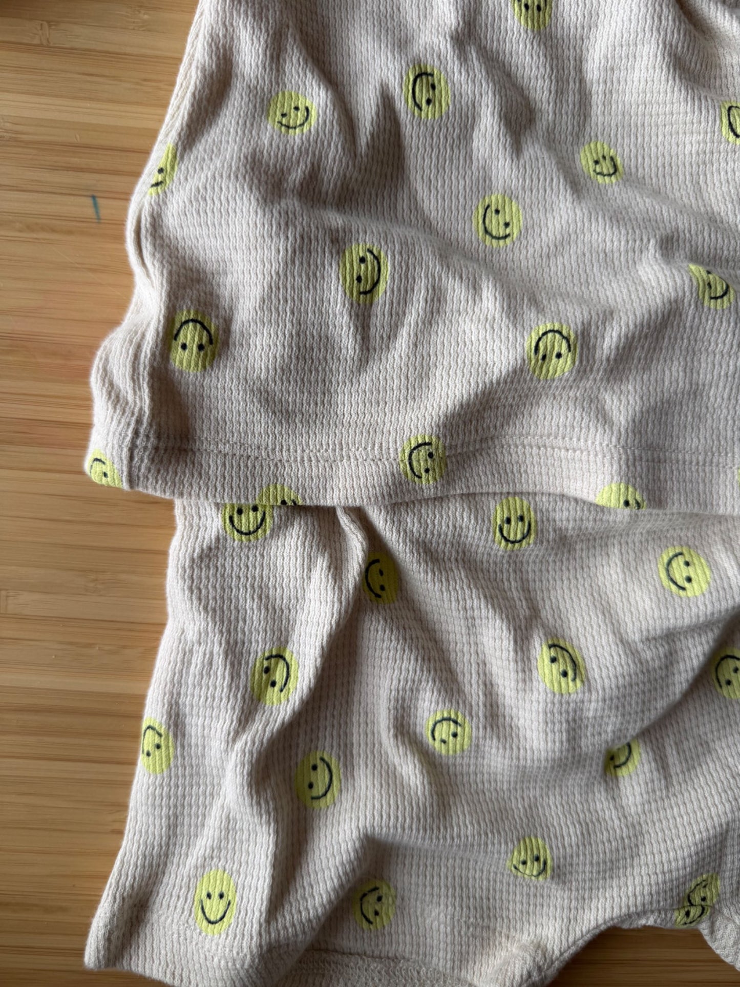Old Navy Happy Face Waffle Short Set, Kids 18 Month (12-18M)