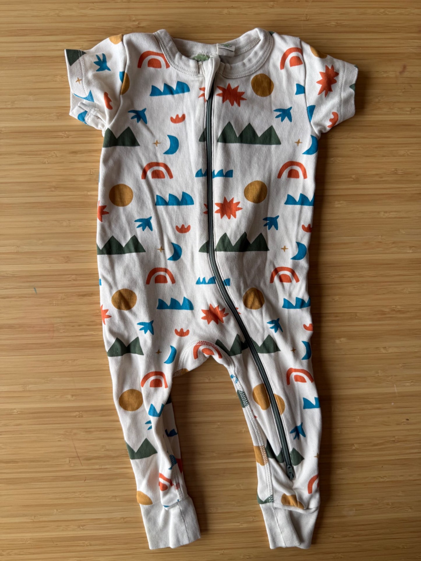 Parade Organics Short Sleeved Onesie, Kids 12 Month (9-12M)