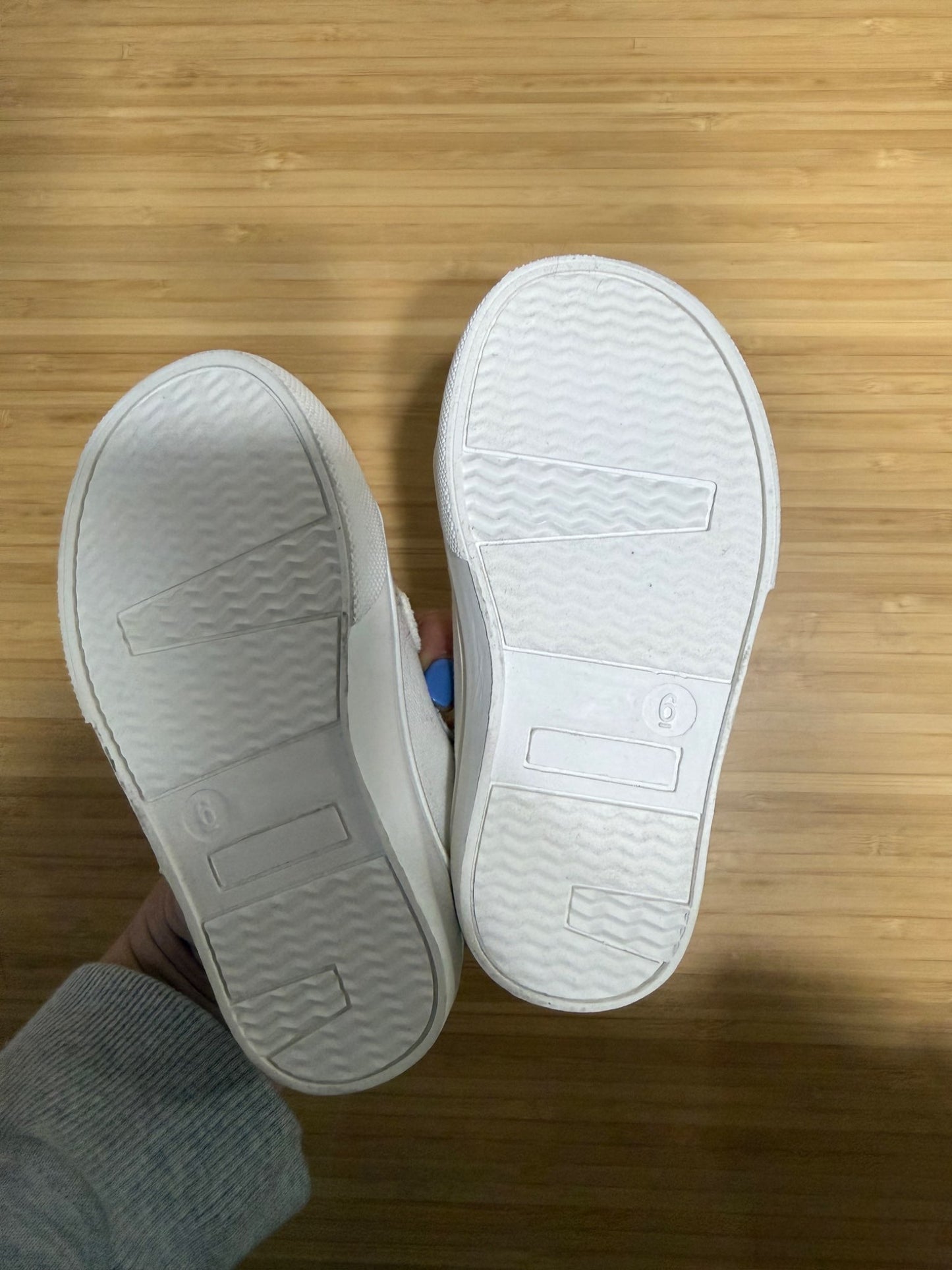 Harper Canyon Velcro Shoes, Shoes 6 (Walkers:12-24 mth)