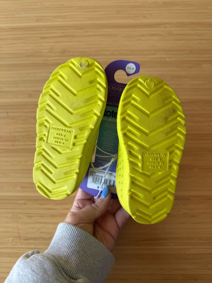 Totes Slip on Shoes, Shoes 6 (Walkers:12-24 mth)