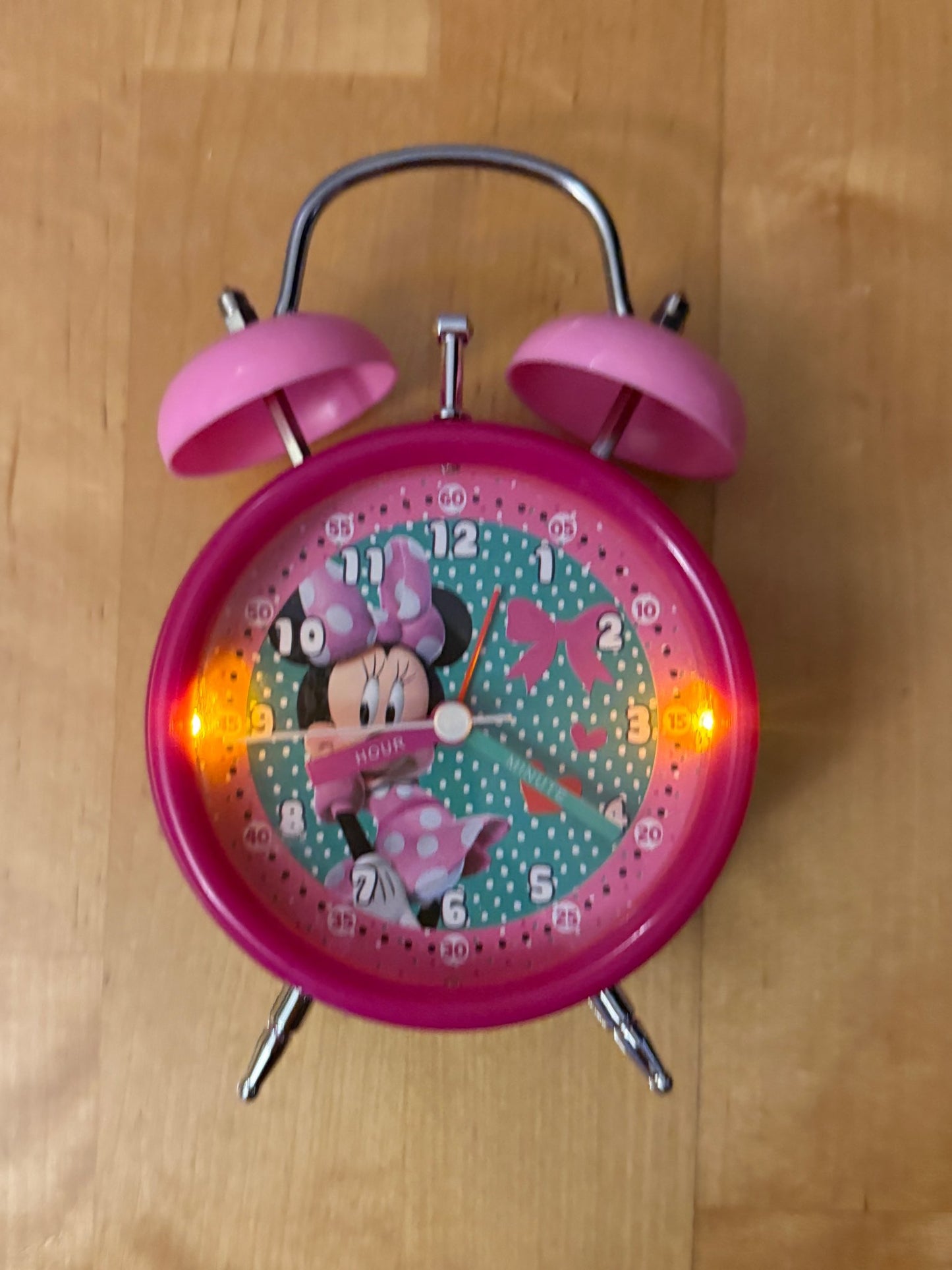 Minnie Mouse Clock