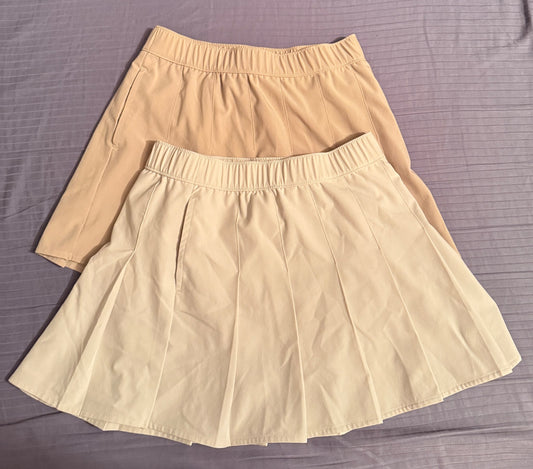 2 Abercrombie Kids Skorts Size 9/10, Kids 10 (medium)