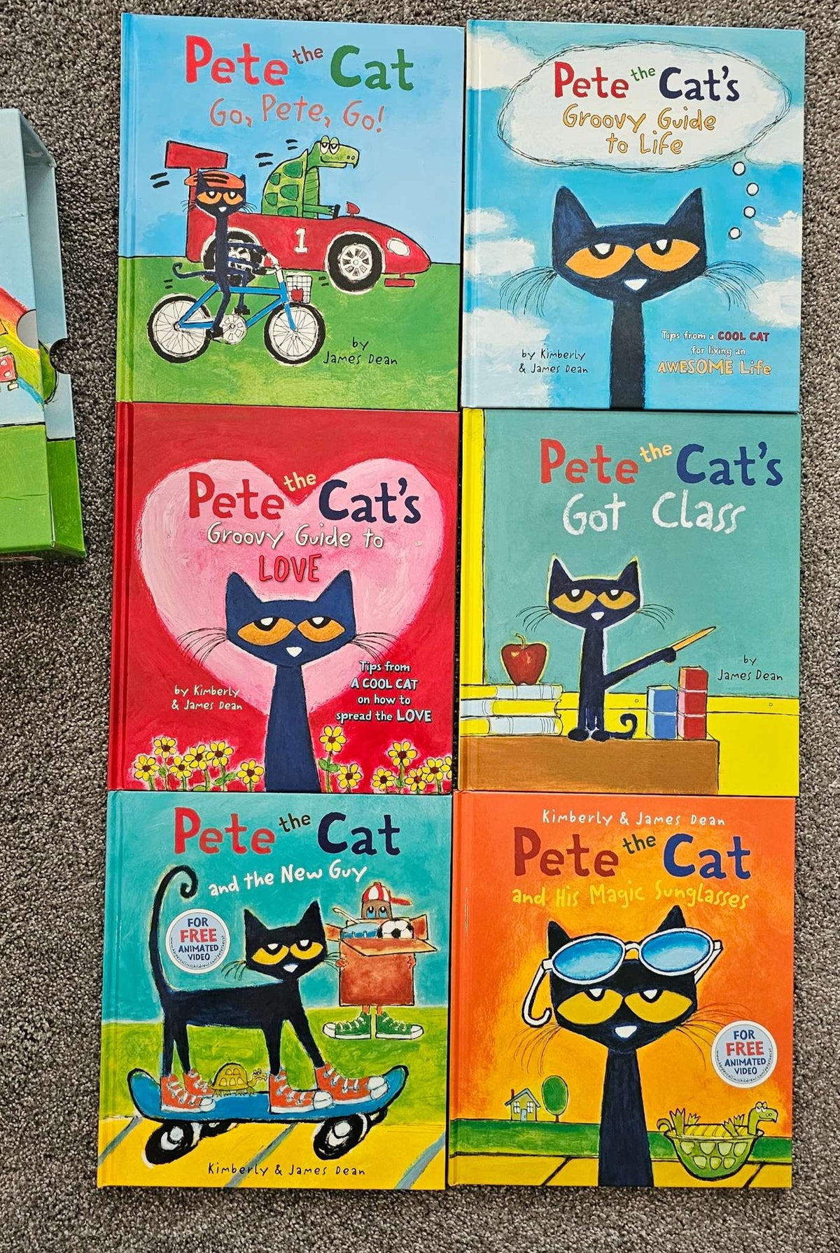 Pete the Cat's Groovy Box of Books (6 Hardcovers)