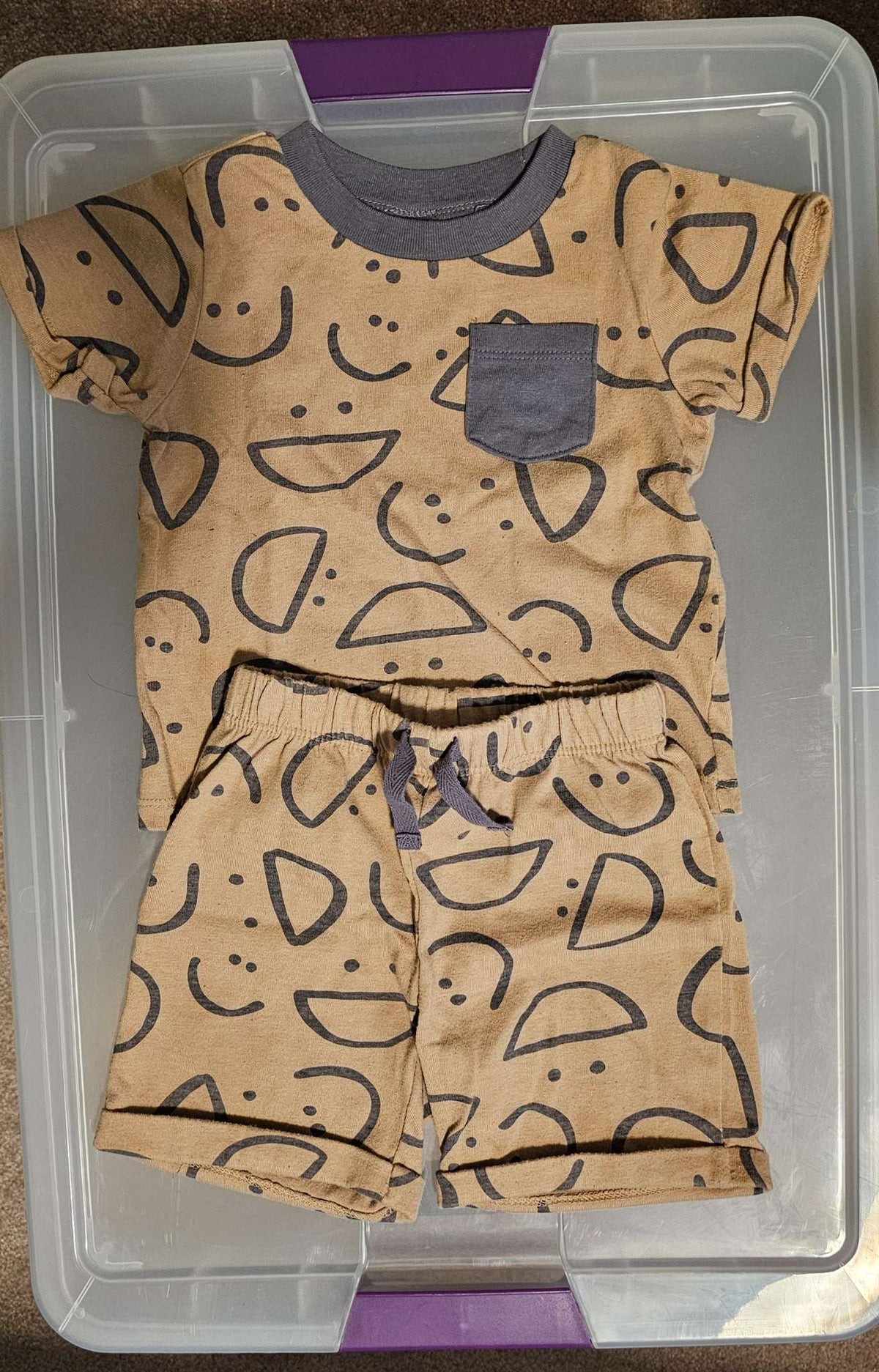 Bundle of 2 summer outfits 12m Unisex, Kids 12 Month (9-12M)