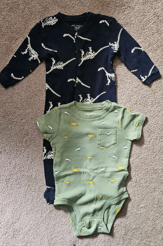 Dinosaur Bundle of Sleeper and Bodysuit 12-18m, Kids 18 Month (12-18M)