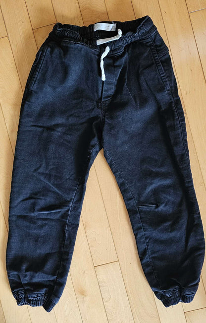 Boys Black Jogger-style Jeans size 6, Kids 6/6X