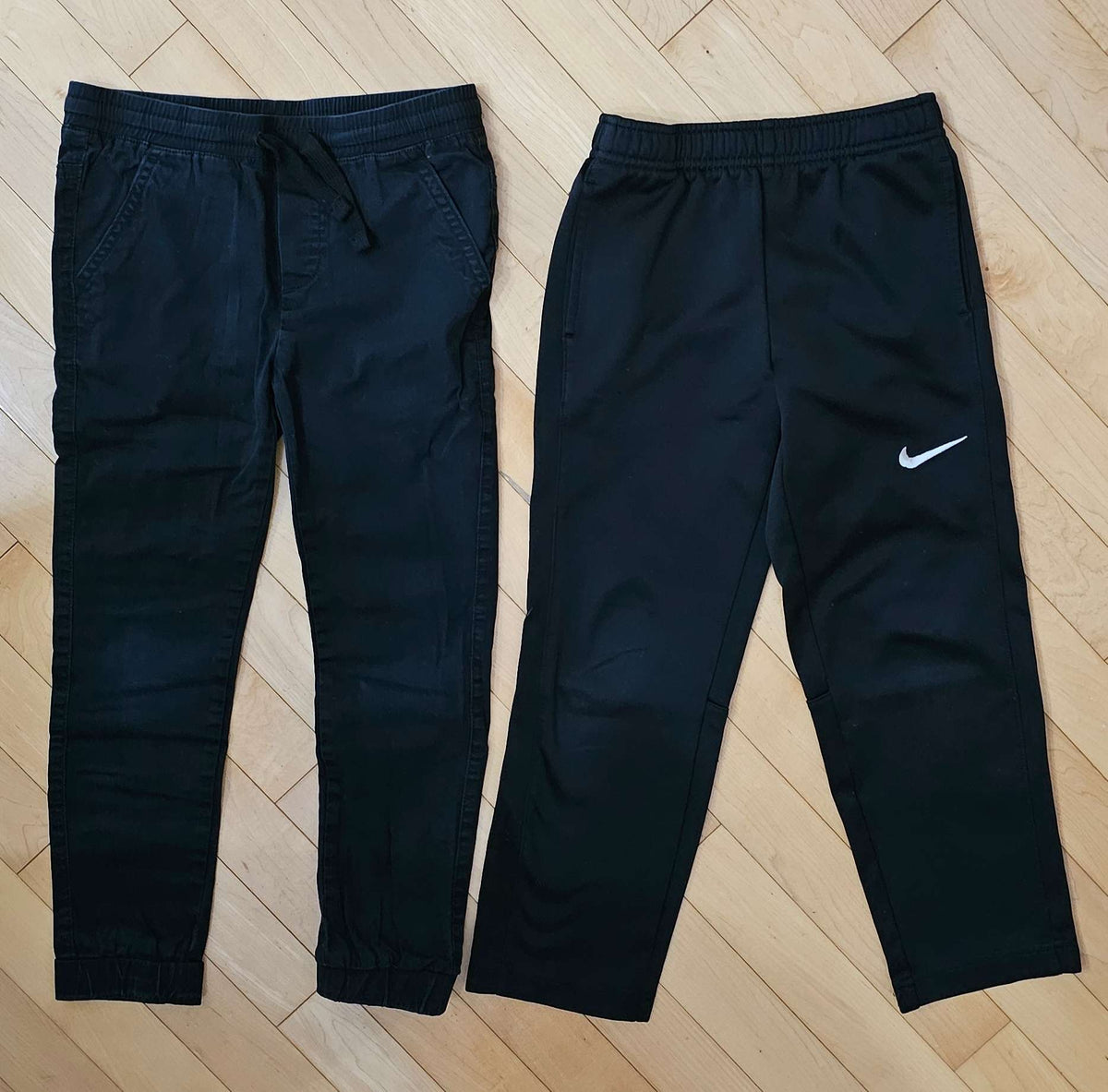Bundle of Boys black Chinos + Dri-fit Joggers size 5-6yrs, Kids 6/6X